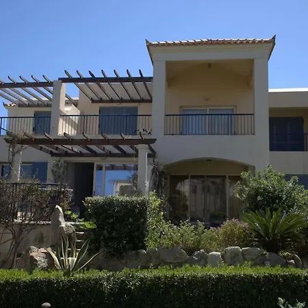 Elias 2-bedroom Lower Apt On The With Pool Apartamento Chania (Crete)