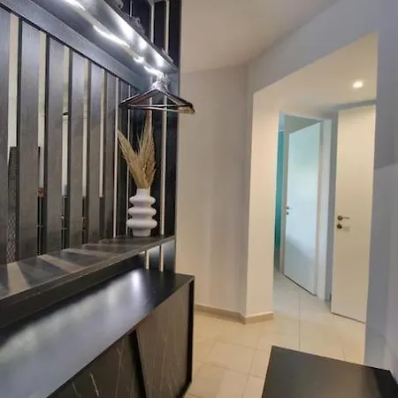 Elias 2-bedroom Lower Apt On The With Pool Apartment Chania (Crete)